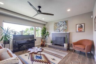 7832 Cinnabar Dr in La Mesa, CA - Building Photo - Building Photo