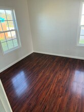 411 Grand Ave in Colton, CA - Foto de edificio - Building Photo