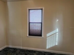 2323 W North B St in Tampa, FL - Building Photo - Building Photo