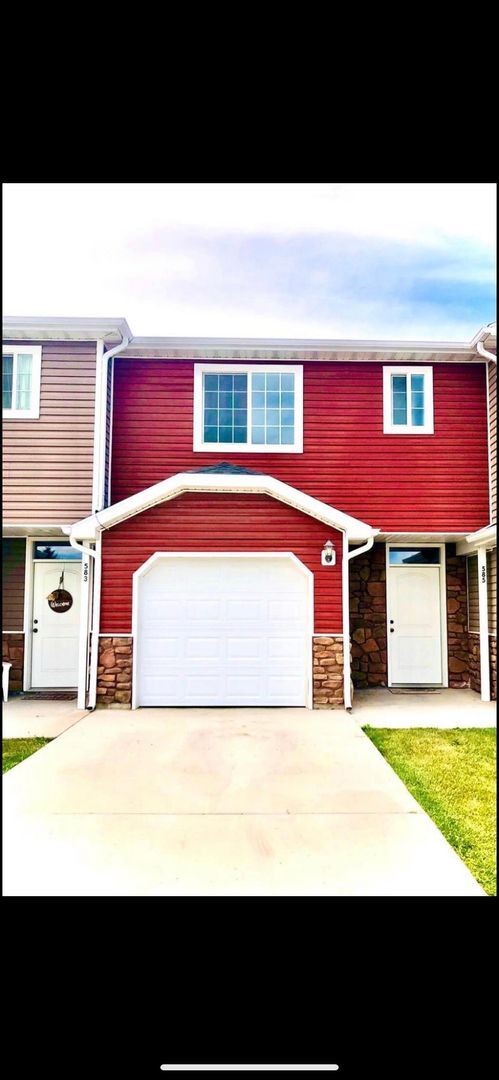 property at 585 N 2425 W