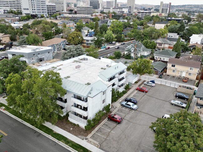 Thoma Holcome Apartments in Reno, NV - Building Photo - Building Photo