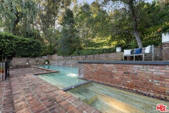 12626 Homewood Way in Los Angeles, CA - Building Photo - Building Photo