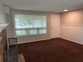 2923 Maranta St in Eugene, OR - Building Photo - Building Photo