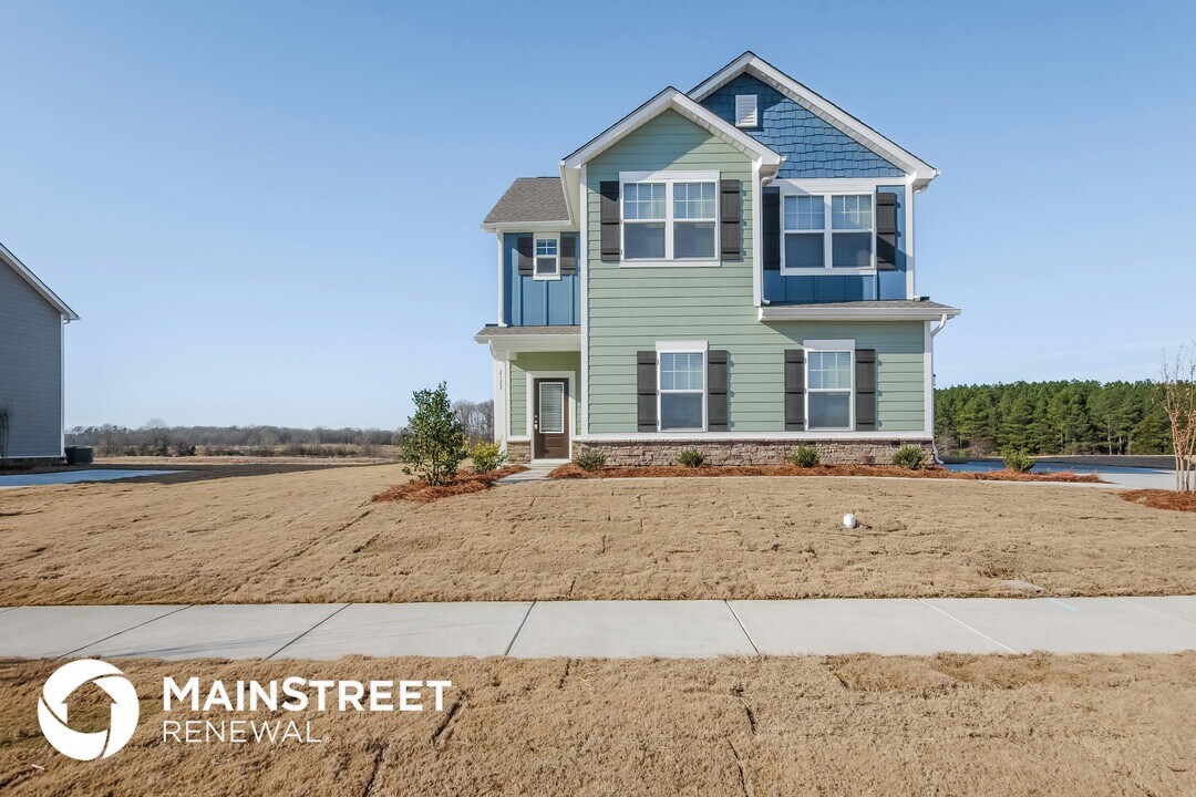 2133 Vecchio Dr in Monroe, NC - Building Photo