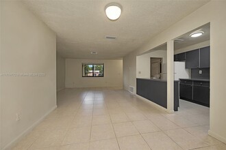 18546 NW 22nd Ave, Unit 0 in Miami Gardens, FL - Building Photo - Building Photo