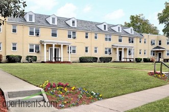 Talbot Park Apartments in Norfolk, VA - Building Photo - Building Photo