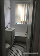 137 Park Dr, Unit 24 in Boston, MA - Building Photo - Building Photo