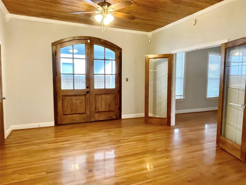 4808 Michaux St in Houston, TX - Building Photo