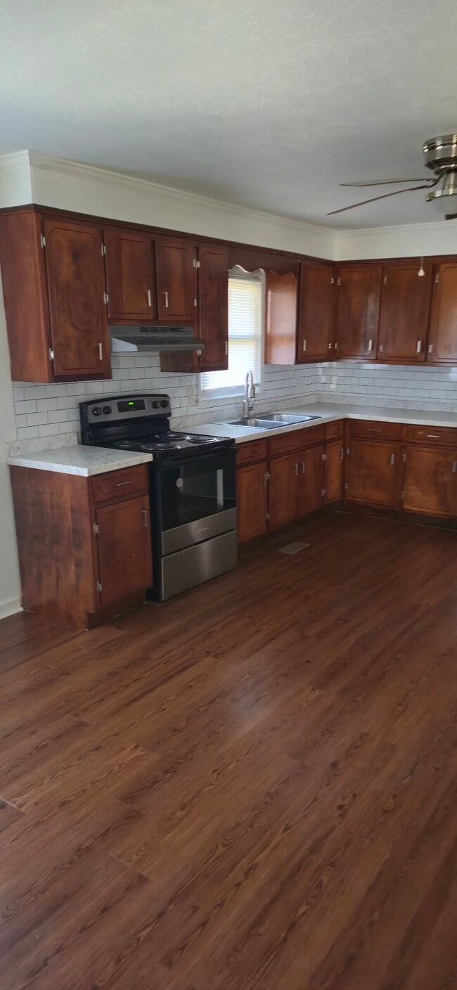 133 Kings Ct Dr in Warsaw, NC - Building Photo - Building Photo