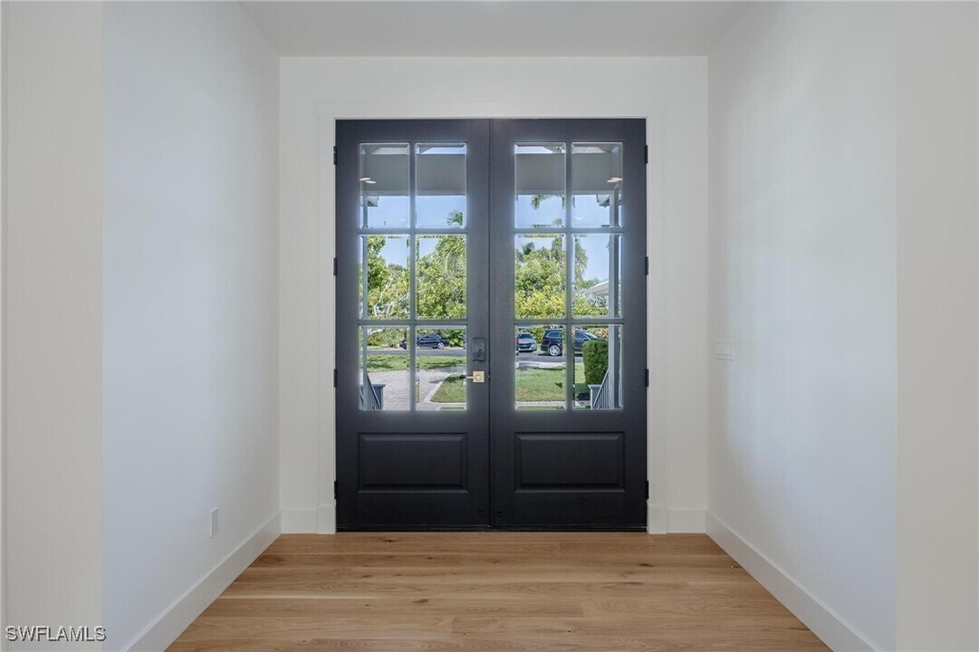 12630 Panasoffkee Dr in North Fort Myers, FL - Building Photo