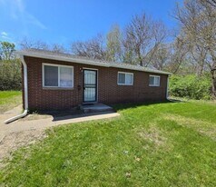 928 Hobart St in Gary, IN - Building Photo