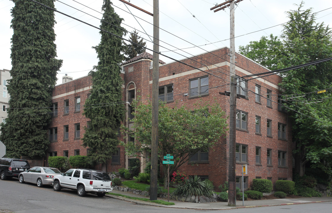 Varick in Seattle, WA - Foto de edificio