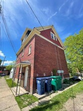 421 24th St in Niagara Falls, NY - Building Photo - Building Photo