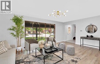 3045 Claxton Ct in Windsor, ON - Building Photo - Building Photo