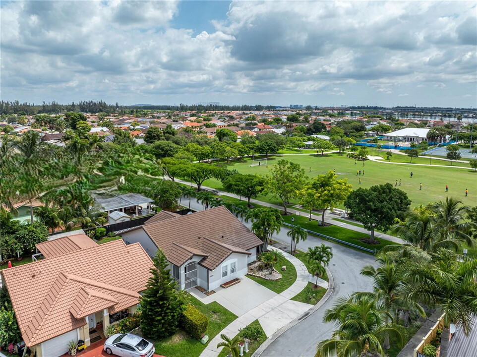 12851 NW 7th Terrace in Miami, FL - Building Photo