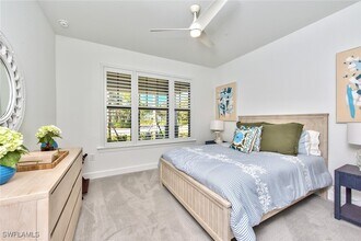 9280 Cormorant Dr in Naples, FL - Building Photo - Building Photo