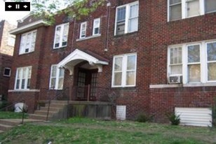 932 Bates St Apartments