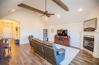 1700 Abbey Ln in Centerton, AR - Building Photo - Building Photo