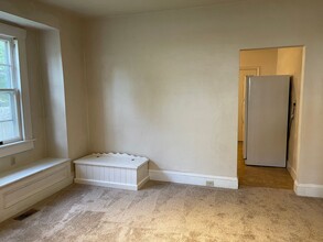 8952 Hammett Ave in Norfolk, VA - Building Photo - Building Photo
