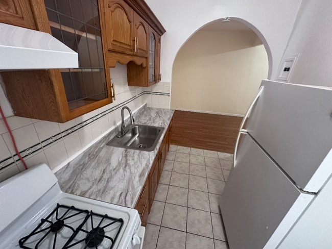 1343 Boynton Ave, Unit 1R in Bronx, NY - Building Photo - Building Photo