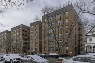 Saratogian in Bronx, NY - Building Photo - Primary Photo