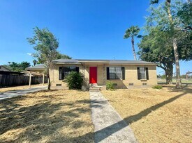 1400 Vine Ave in McAllen, TX - Building Photo
