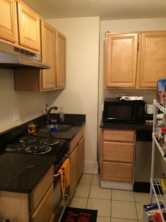 19 Aberdeen St, Unit #6 in Boston, MA - Building Photo