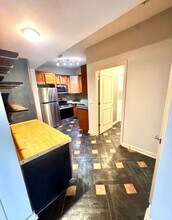 200 E 43rd St in Kansas City, MO - Building Photo - Building Photo