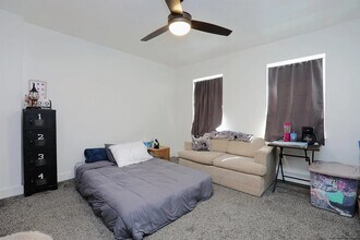 211 Catherine St, Unit 211 in Kingston, NY - Building Photo - Building Photo
