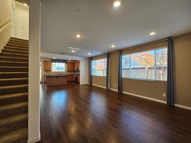 10900 Merrick Way in Rancho Cordova, CA - Building Photo - Building Photo