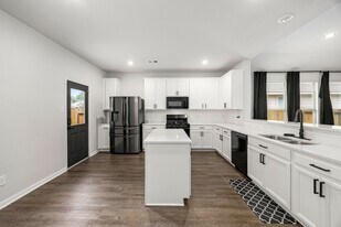 11323 Cora Ln in Willis, TX - Building Photo