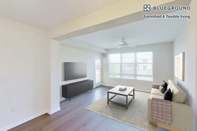 1099 Admiral Ct, Unit SI FL4-ID5597A in San Bruno, CA - Building Photo - Building Photo