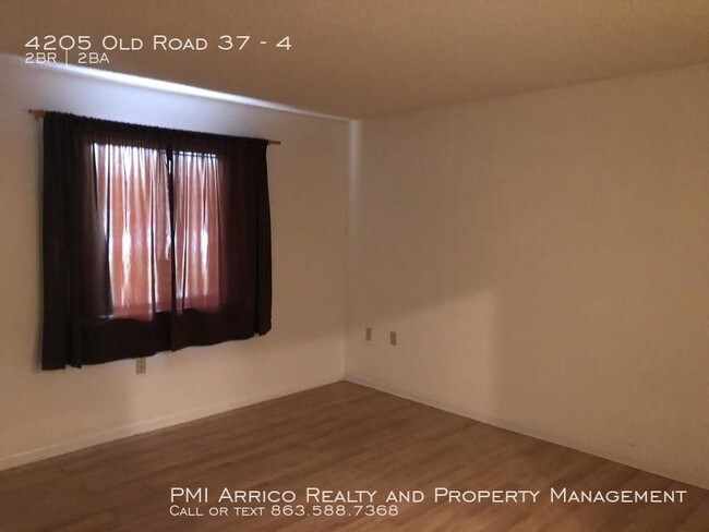 4205 Old Rd 37 in Lakeland, FL - Foto de edificio - Building Photo