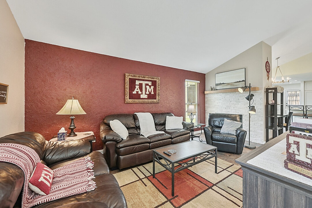 1409 Clement Ct in College Station, TX - Building Photo