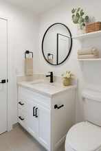 4882 Bruges Ave in Los Angeles, CA - Building Photo - Building Photo