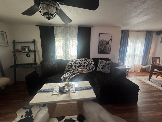 property at 1618 Sycamore St