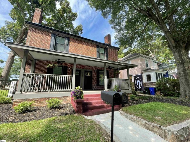 property at 501 Hampton Ave