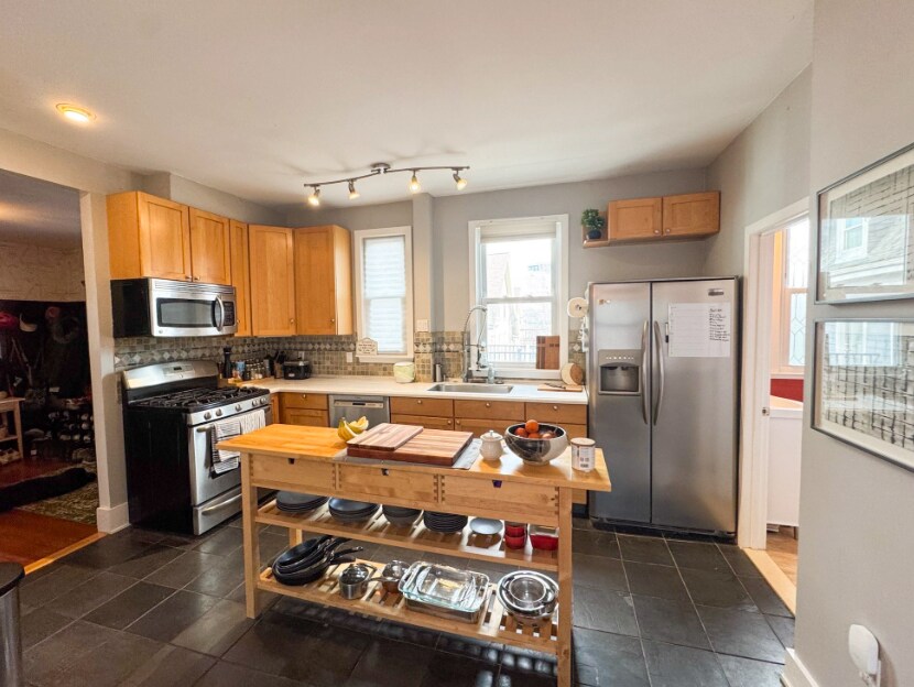 26 Watson St, Unit 2 in Cambridge, MA - Foto de edificio