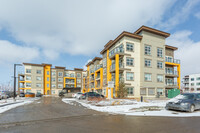 19661 40 St SE in Calgary, AB - Building Photo - Building Photo