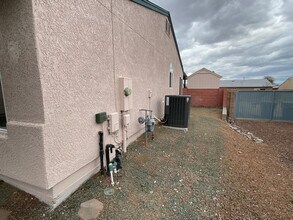 9005 E Mayberry Dr in Tucson, AZ - Building Photo - Building Photo