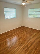550 NE 76th St, Unit 1 in Miami, FL - Building Photo - Building Photo