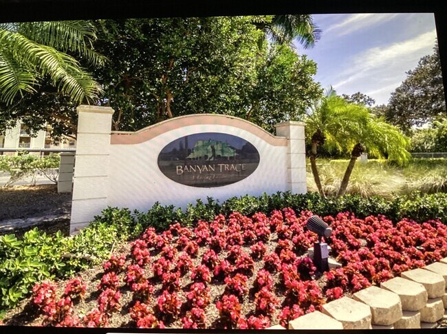 4009 Palm Tree Blvd in Cape Coral, FL - Building Photo - Building Photo