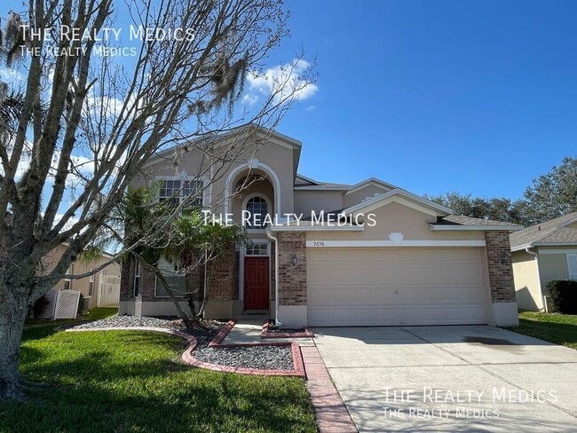 9656 Pacific Pines Ct