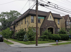 622-624 Metropolitan Ave Apartments