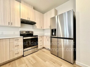 1509 Caldwell Blvd in Nampa, ID - Building Photo - Building Photo