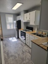 2258 Almont St in Pittsburgh, PA - Building Photo