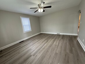 2732 S State St in Springfield, IL - Building Photo - Building Photo