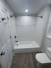 1-15 E 7th Rd in Queens, NY - Foto de edificio - Building Photo