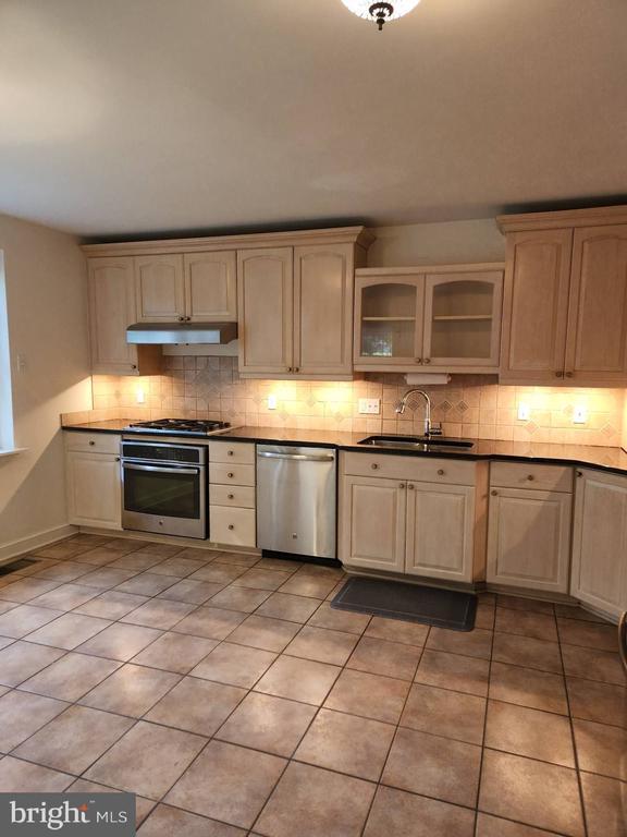 3916 48th St NW in Washington, DC - Building Photo - Building Photo