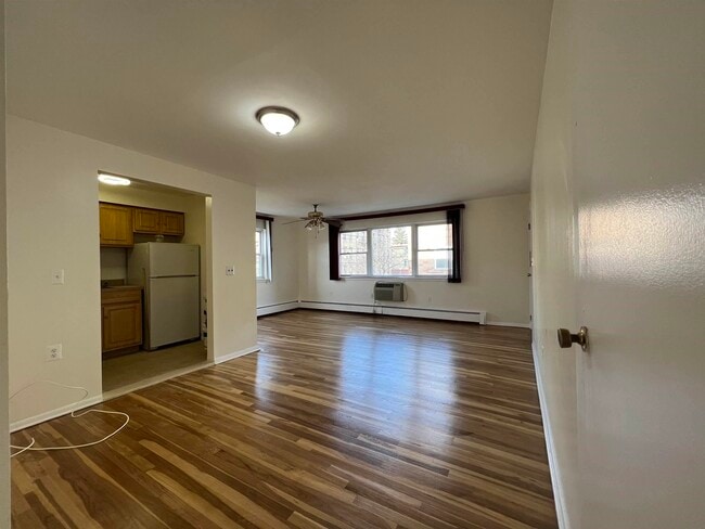 5800 Broadway in West New York, NJ - Building Photo - Building Photo